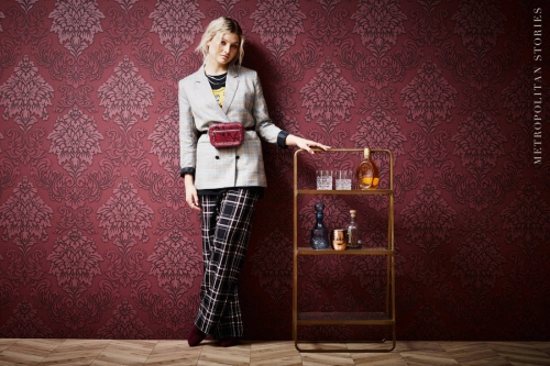 Metropolitan Stories Tapeta ścienna AS 368983.jpg