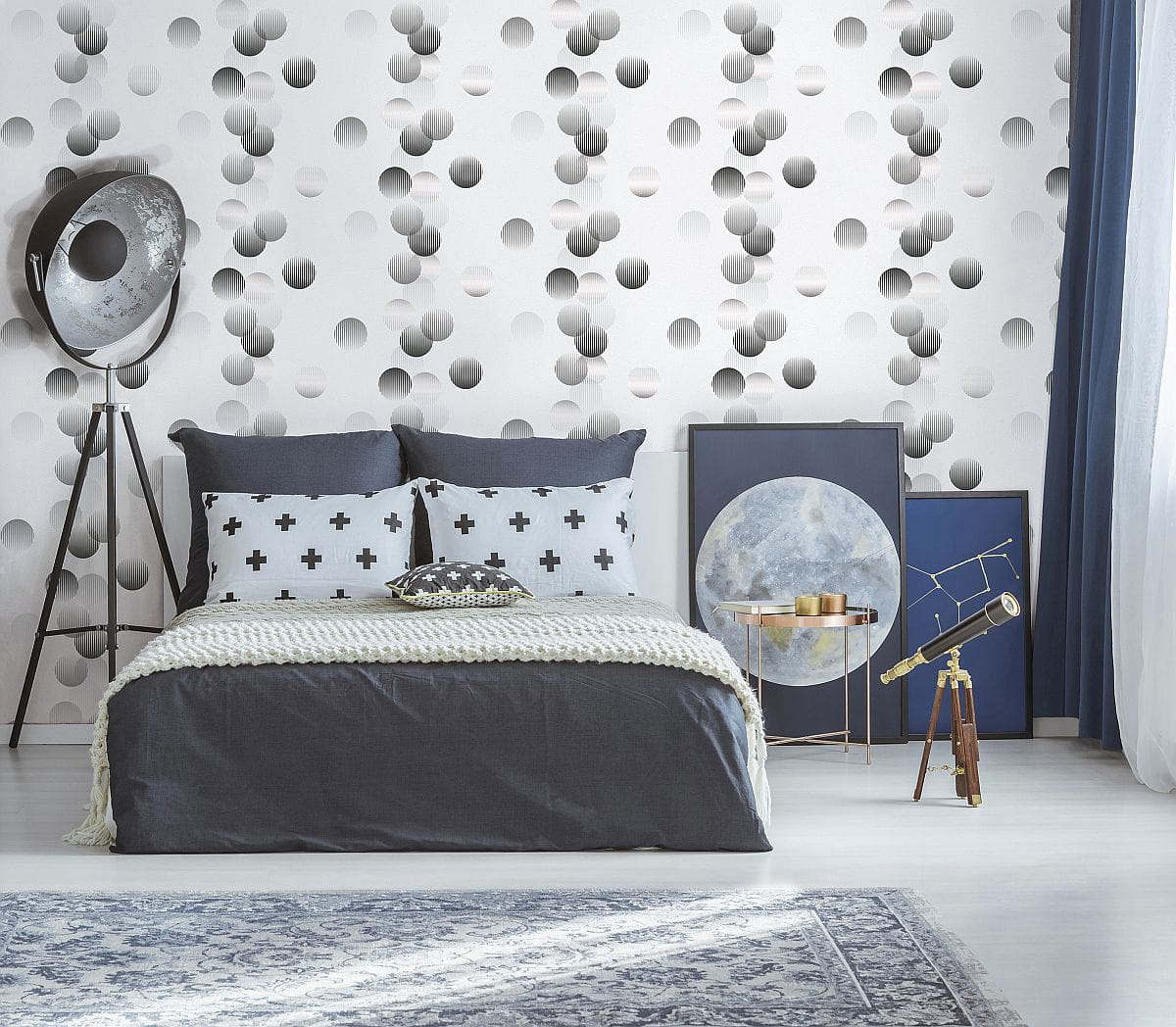 Tapeta ścienna IVY Marburg 82325 Novamur, biało czarne kółka, metaliczna,